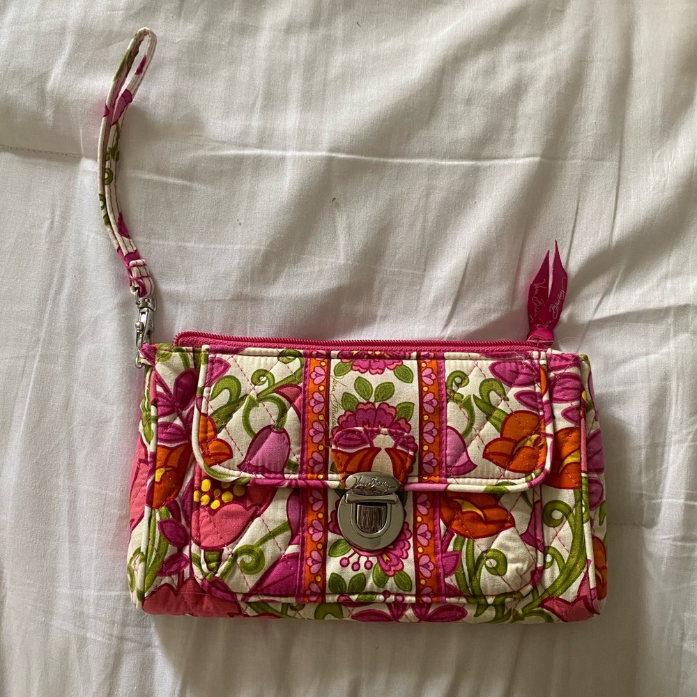 Brand new Vera Bradley wristlet
